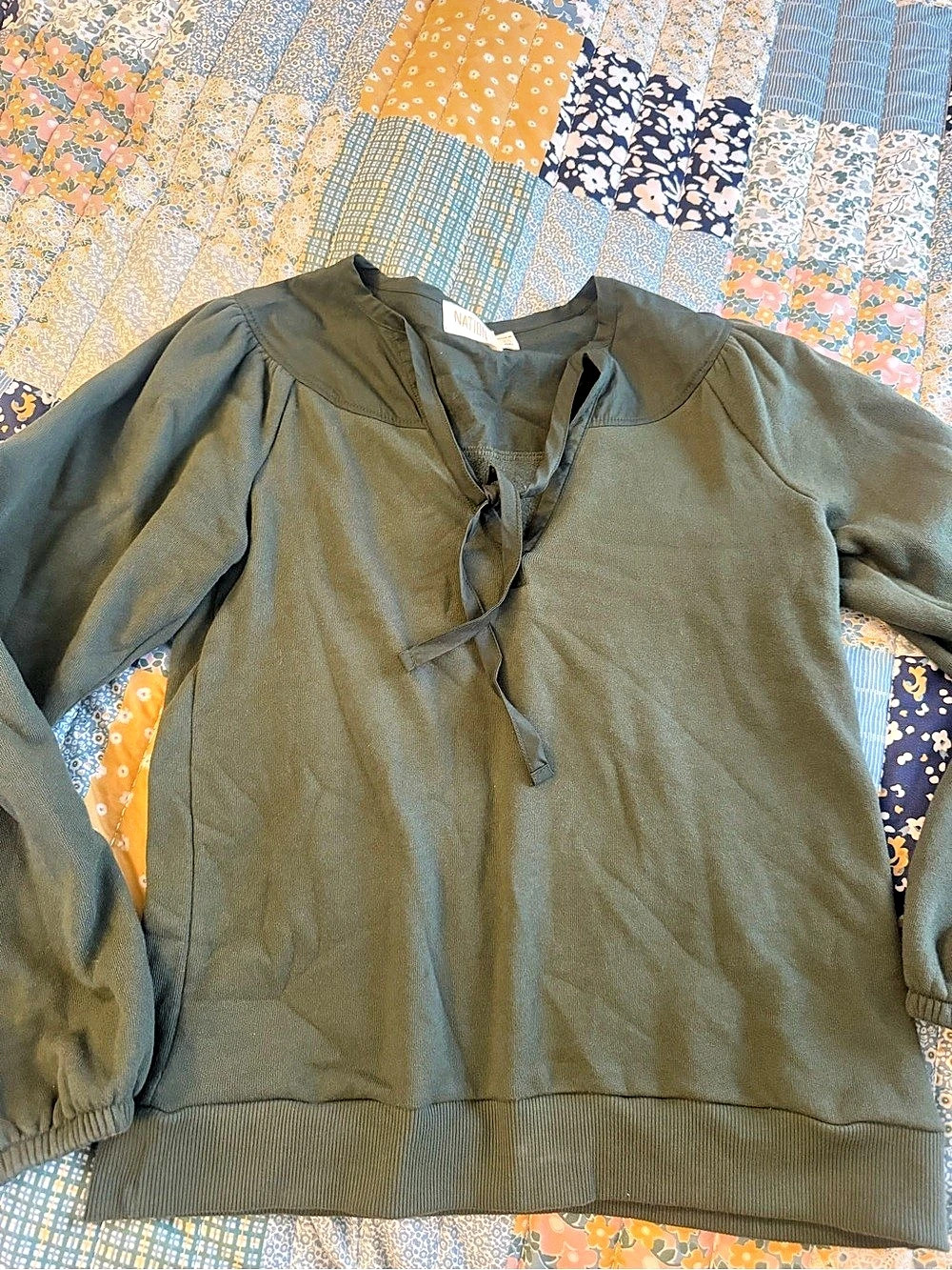 Nation LTD Olive Tie-Front Blouse Size Small Like New